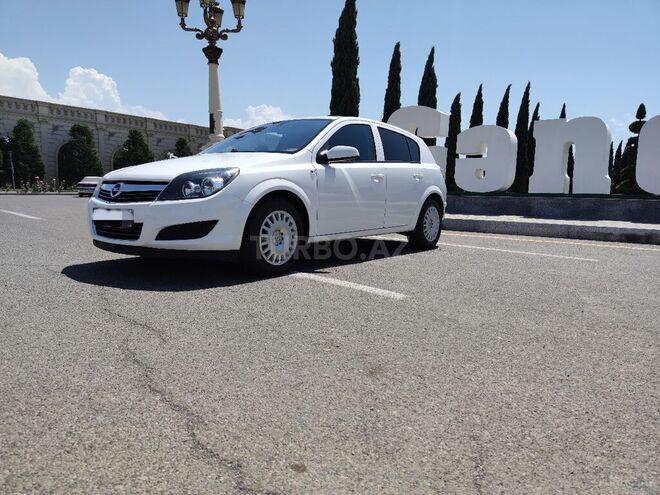 Opel Astra 2009, 125,000 km - 1.4 l - Gəncə