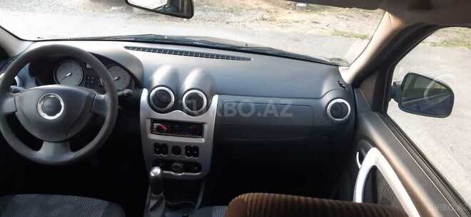 Dacia Logan 2009, 221,000 km - 1.5 l - Bakı