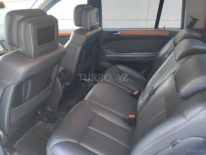 Mercedes GL 450 2006, 209,100 km - 4.7 л - Bakı