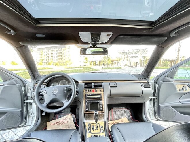 Mercedes E 320 2000, 289,555 km - 3.2 л - Bakı