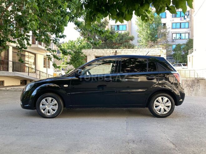 Kia Rio 2010, 235,000 km - 1.5 л - Bakı