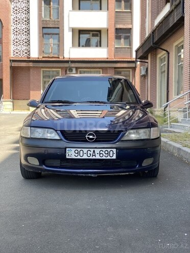 Opel Vectra 1998, 555,750 km - 2.0 л - Zaqatala