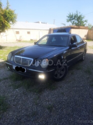 Mercedes E 220 2000, 350,000 km - 2.2 l - Bərdə