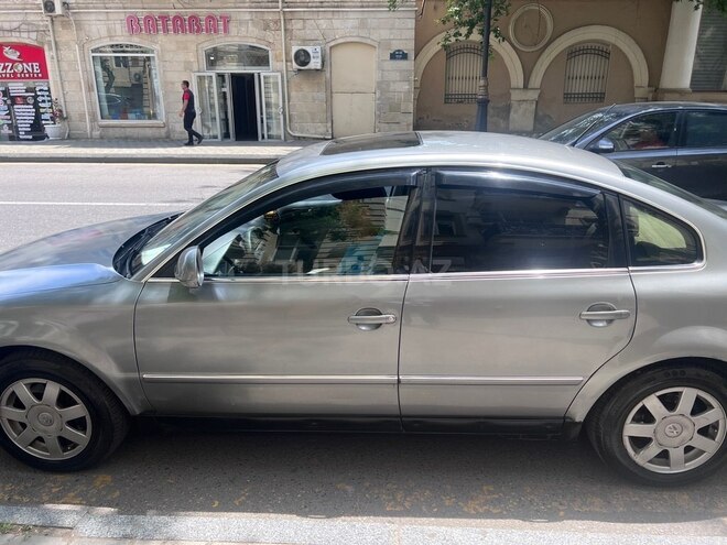 Volkswagen Passat 2004, 297,000 km - 1.8 l - Bakı