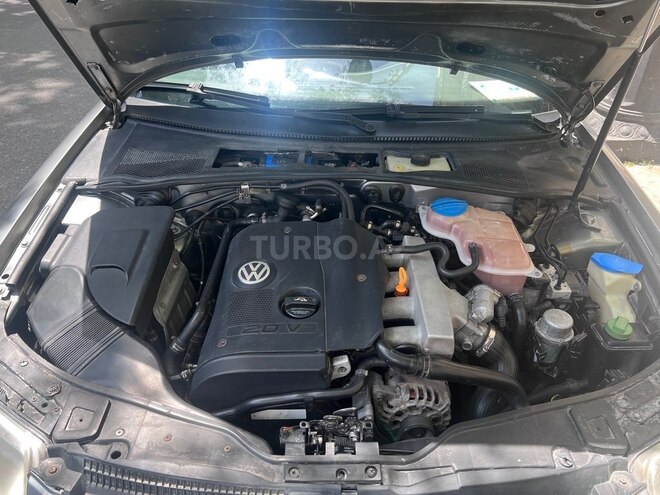 Volkswagen Passat 2004, 297,000 km - 1.8 l - Bakı