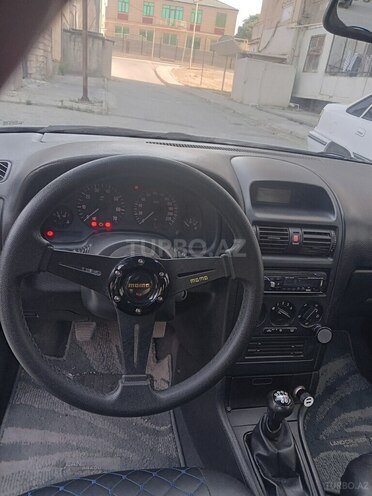 Opel Astra 2001, 287,000 km - 1.6 l - Bakı