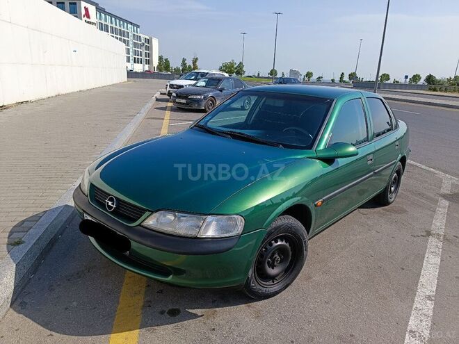 Opel Vectra 1996, 210,856 km - 1.6 l - Bakı
