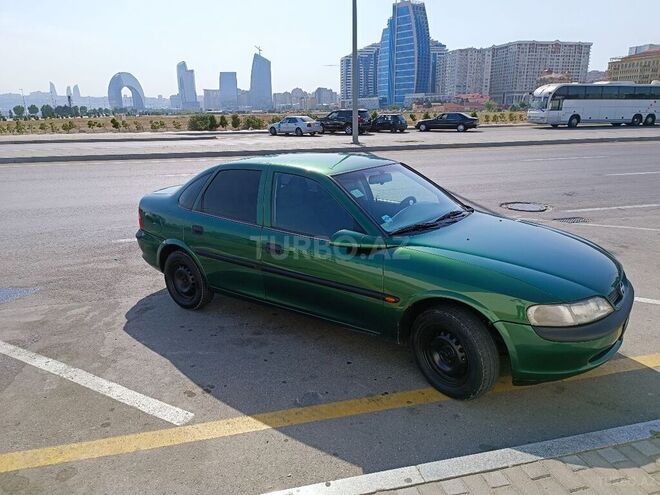 Opel Vectra 1996, 210,856 km - 1.6 l - Bakı