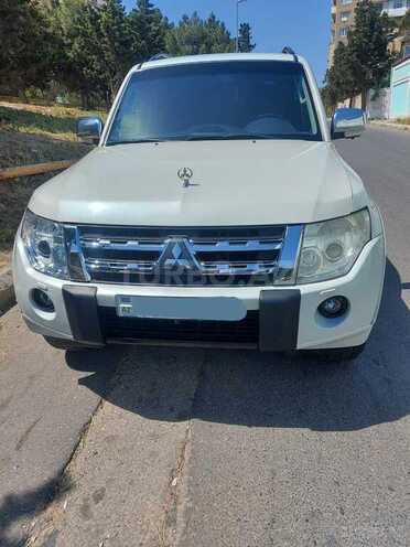 Mitsubishi Pajero 2010, 132,000 km - 3.5 л - Bakı