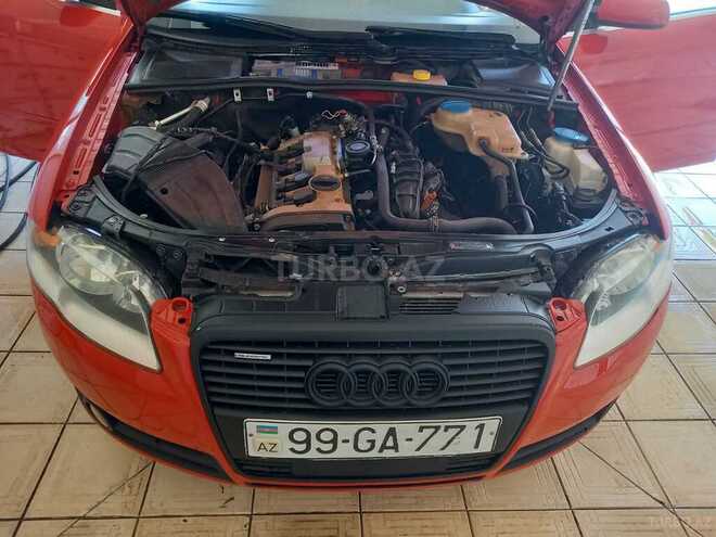 Audi A4 2005, 200,000 km - 2.0 l - Qusar