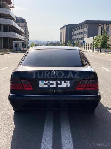 Mercedes E 240 1998, 305,000 km - 2.4 l - Bakı