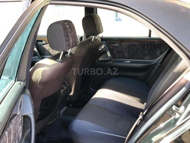 Mercedes E 240 1998, 305,000 km - 2.4 l - Bakı