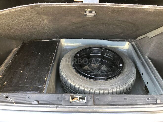 Mercedes E 240 1998, 305,000 km - 2.4 l - Bakı