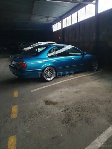 BMW 523 1996, 260,000 km - 2.5 l - Bakı