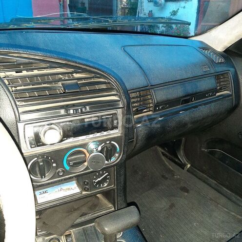 BMW 316 1994, 297,000 km - 1.6 l - Bakı