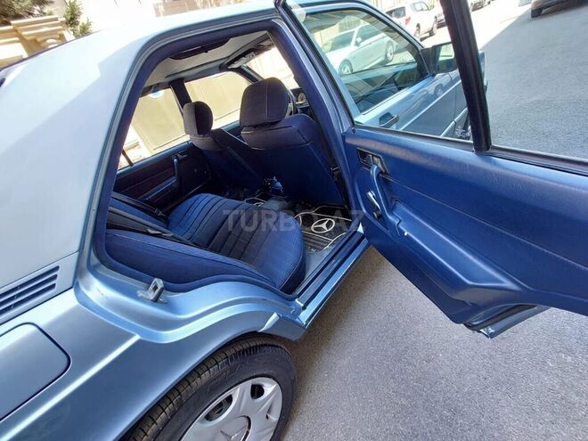 Mercedes 190 1992, 117,340 km - 1.8 l - Bakı