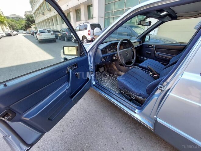 Mercedes 190 1992, 117,340 km - 1.8 l - Bakı