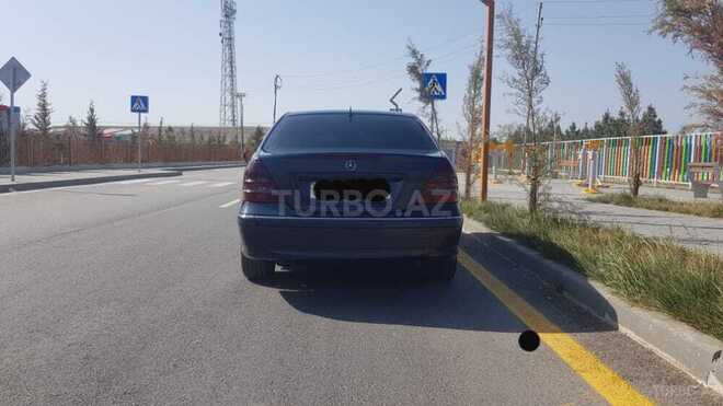 Mercedes C 220 2002, 500,000 km - 2.2 l - Bakı