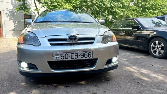 Toyota Corolla 2004, 202,000 km - 1.4 l - Sumqayıt
