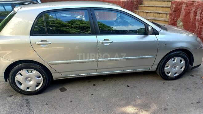 Toyota Corolla 2004, 202,000 km - 1.4 l - Sumqayıt