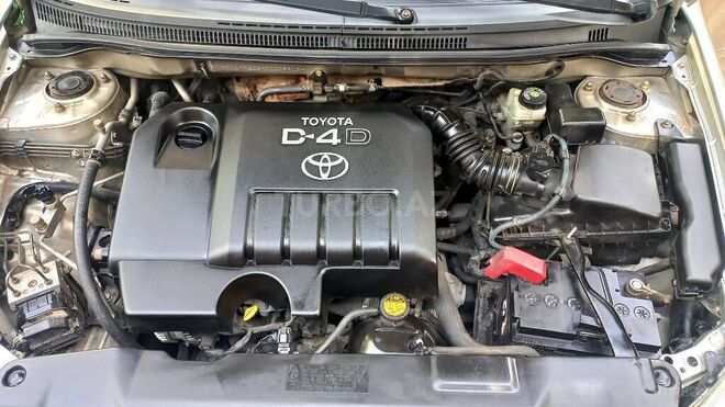 Toyota Corolla 2004, 202,000 km - 1.4 l - Sumqayıt