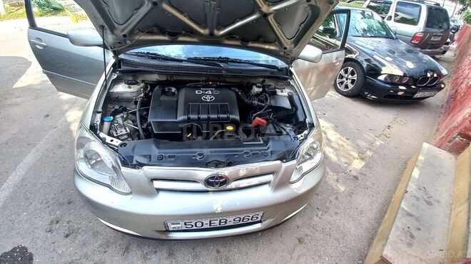 Toyota Corolla 2004, 202,000 km - 1.4 l - Sumqayıt