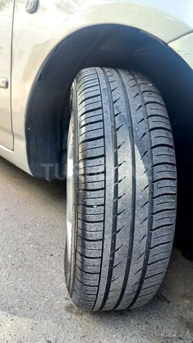 Toyota Corolla 2004, 202,000 km - 1.4 l - Sumqayıt