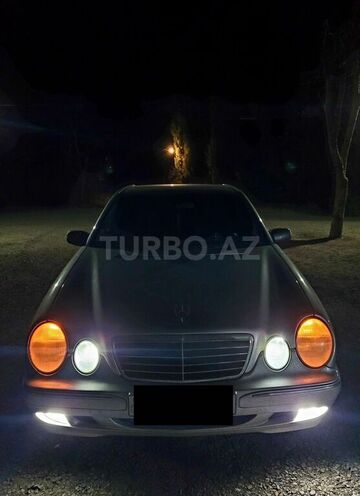 Mercedes E 320 2000, 235,000 km - 3.2 l - Gəncə