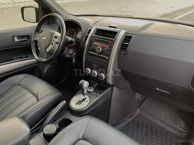 Nissan X-Trail 2012, 120,000 km - 2.5 l - Bakı