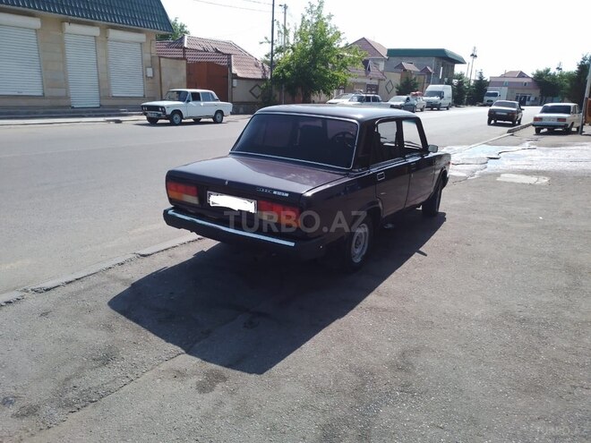 LADA (VAZ) 2107 2002, 100,000 km - 1.6 л - Ucar