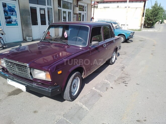LADA (VAZ) 2107 2002, 100,000 km - 1.6 л - Ucar