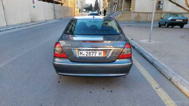 Mercedes E 220 2006, 242,000 km - 2.2 l - Bakı