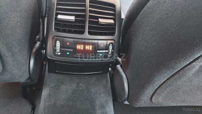 Mercedes E 220 2006, 242,000 km - 2.2 l - Bakı