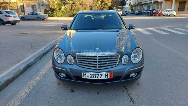 Mercedes E 220 2006, 242,000 km - 2.2 l - Bakı