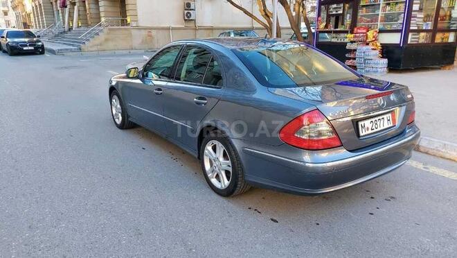 Mercedes E 220 2006, 242,000 km - 2.2 l - Bakı