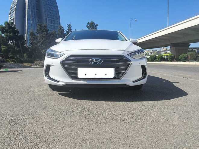 Hyundai Elantra 2018, 58,750 km - 2.0 l - Bakı