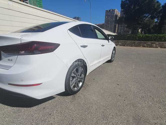 Hyundai Elantra 2018, 58,750 km - 2.0 l - Bakı