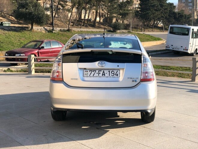 Toyota Prius 2008, 198,000 km - 1.5 l - Bakı
