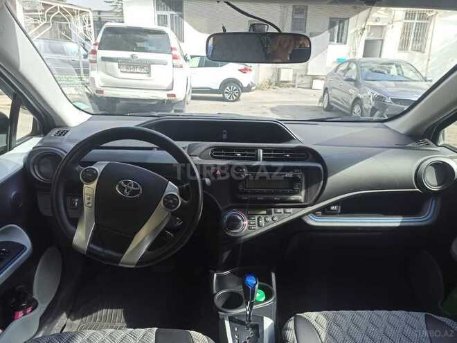 Toyota Prius C 2013, 85,400 km - 1.5 l - Bakı