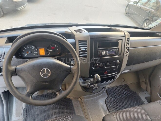 Mercedes Sprinter 313 2008, 333,000 km - 2.2 l - Bakı