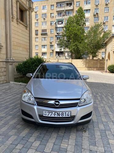 Opel Astra 2007, 210,000 km - 1.6 l - Bakı