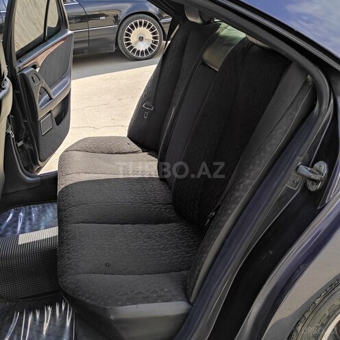 Mercedes E 200 1996, 333,222 km - 2.0 l - Sumqayıt