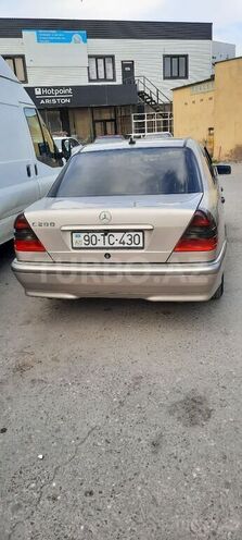 Mercedes C 200 1998, 300,200 km - 2.0 l - Bakı