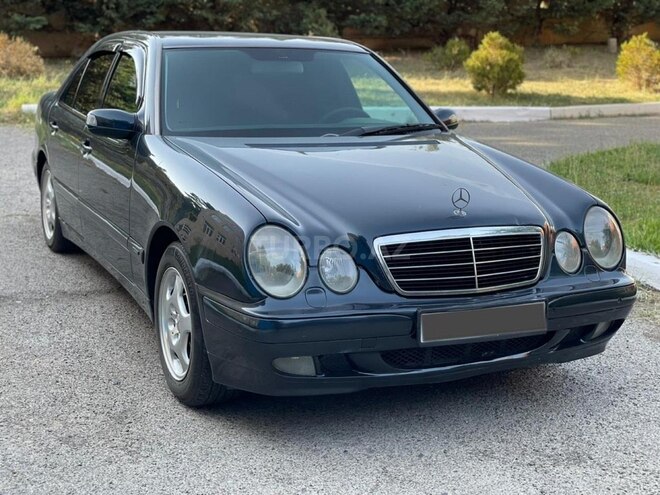 Mercedes E 200 1999, 380,000 km - 2.0 l - Bakı