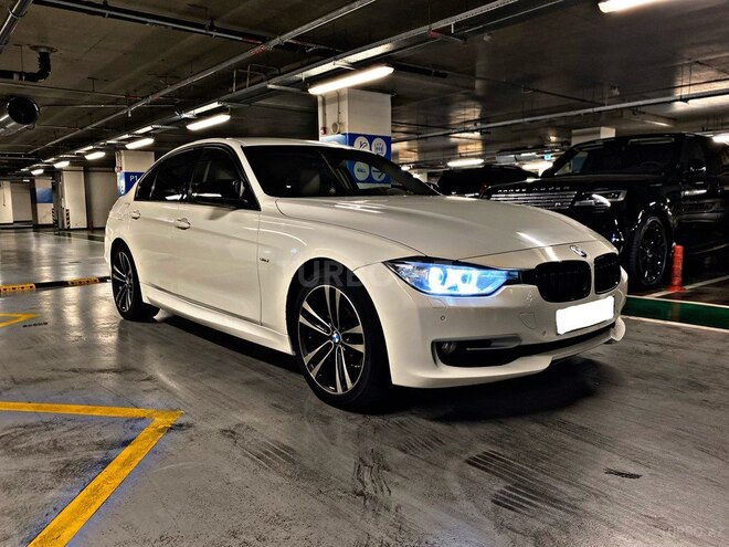 BMW 328 2013, 241,493 km - 2.0 л - Bakı