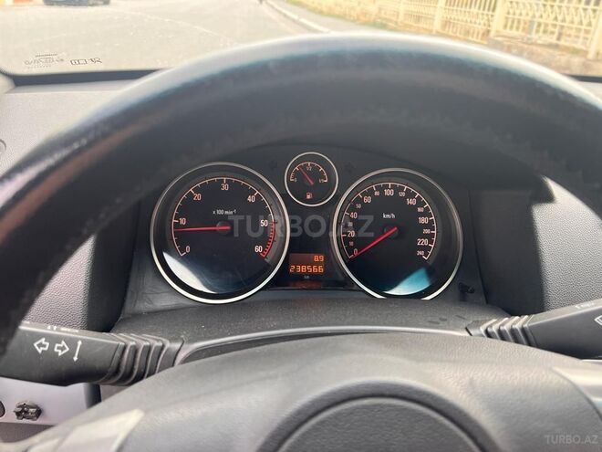 Opel Astra 2006, 238,566 km - 1.3 l - Bakı
