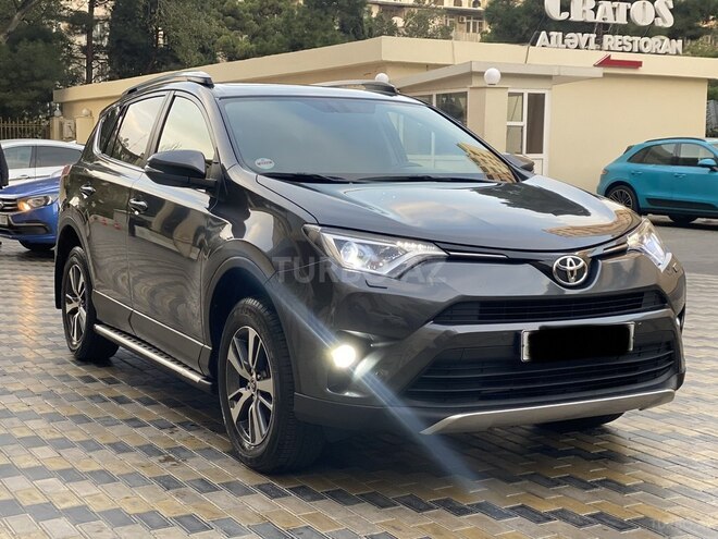 Toyota RAV4 2019, 136,000 km - 2.0 l - Bakı