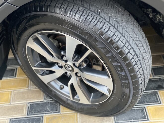 Toyota RAV4 2019, 136,000 km - 2.0 l - Bakı