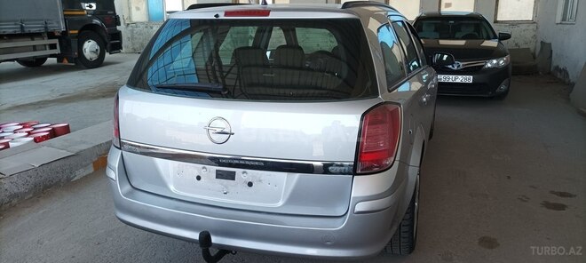 Opel Astra 2005, 171,700 km - 1.3 l - Bakı