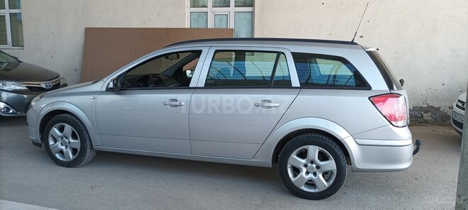 Opel Astra 2005, 171,700 km - 1.3 l - Bakı